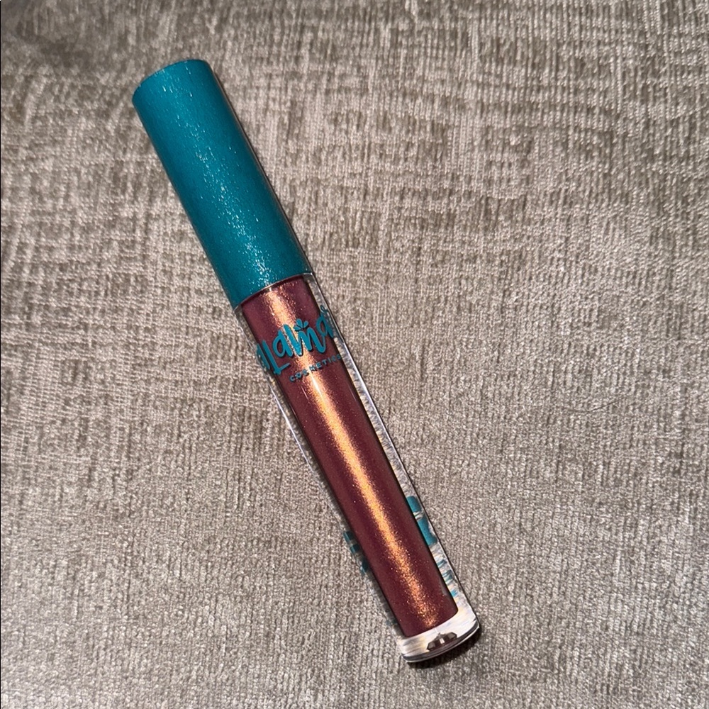 Alamar Cosmetics Mother of Pearl Lip Gloss in Sirenita